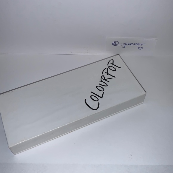 $AUCEY ILUVSARAHII Colourpop 4 Pan Palette - Picture 5 of 10